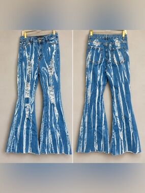 Purple Candy Distressed Flare Jeans Size Large